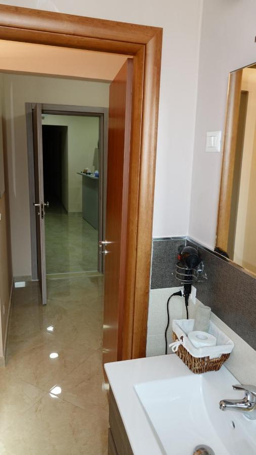 Classic Quadruple Room